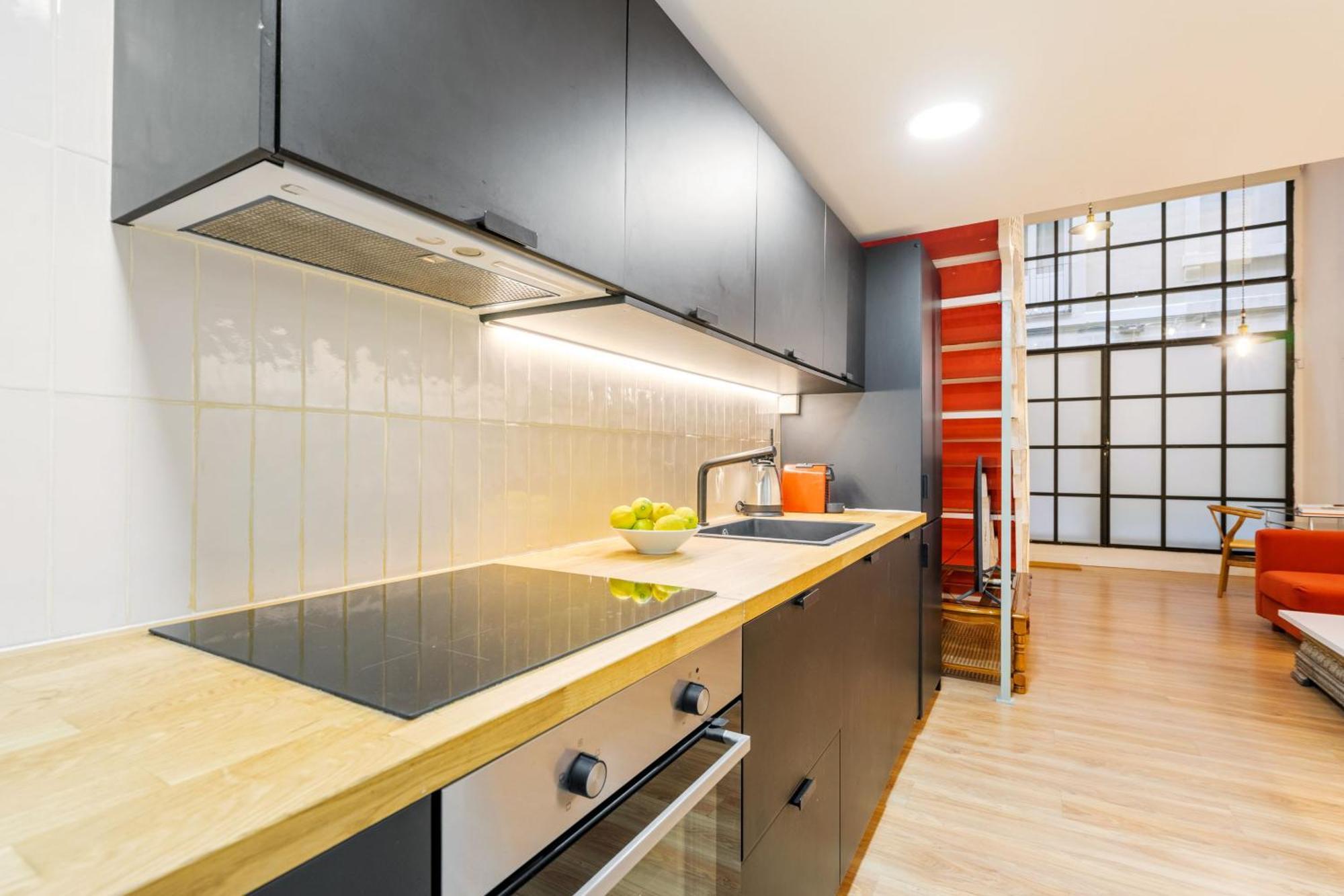Quiet Gem With Jacuzzi In The Center Apartment Barcelona