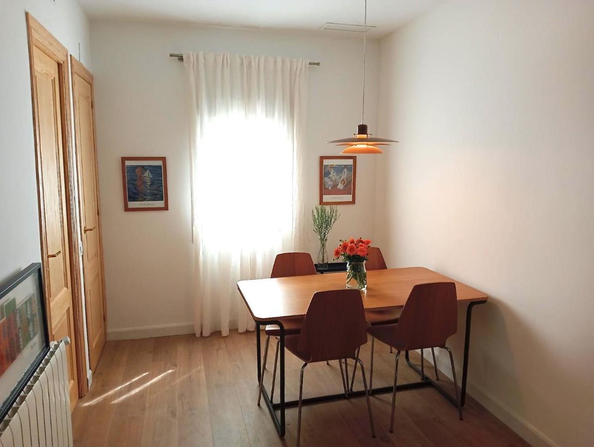 Apartment Comfortable Apartment. Very And Quiet. *