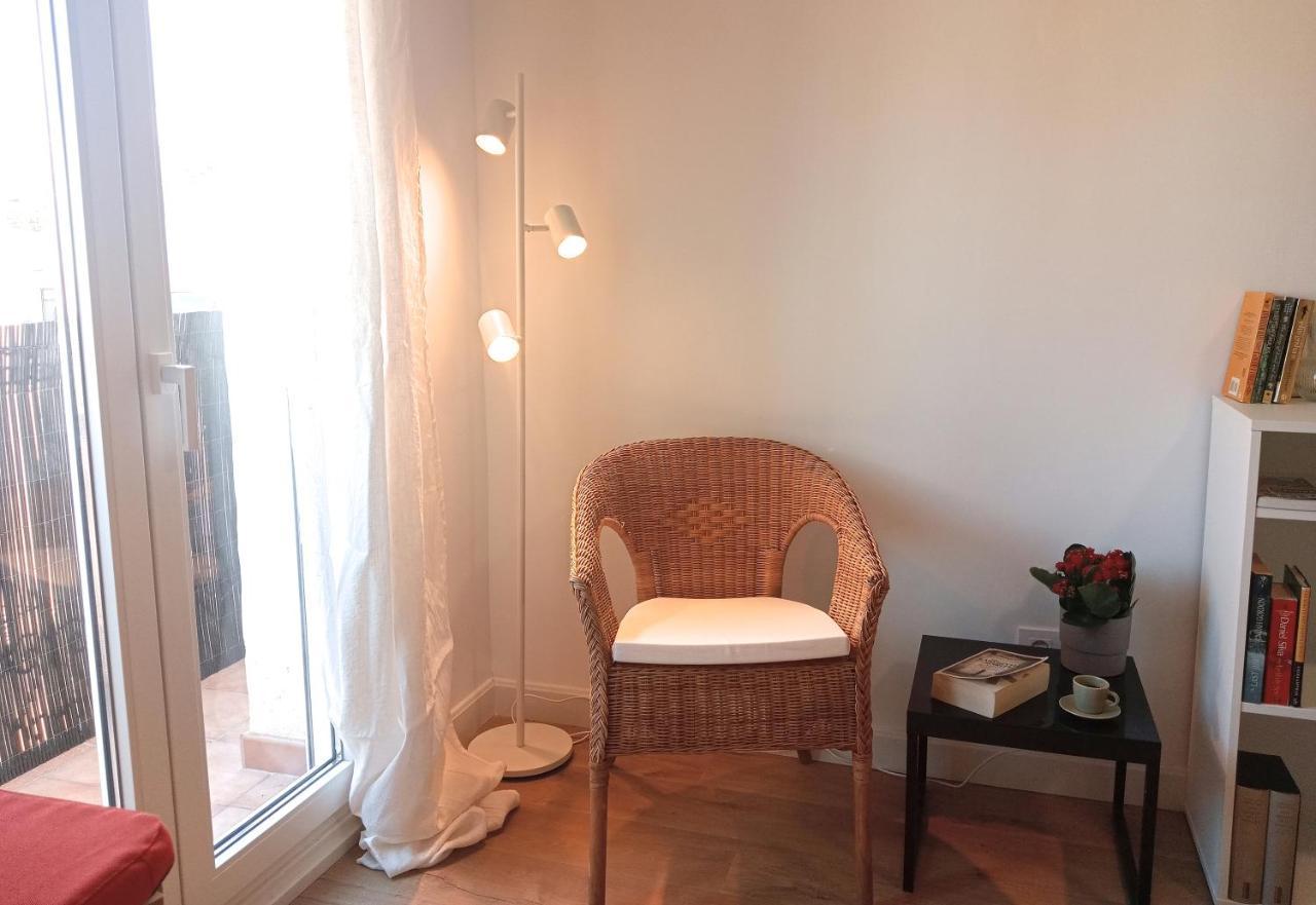 Apartment Comfortable Apartment. Very And Quiet. Barcelona