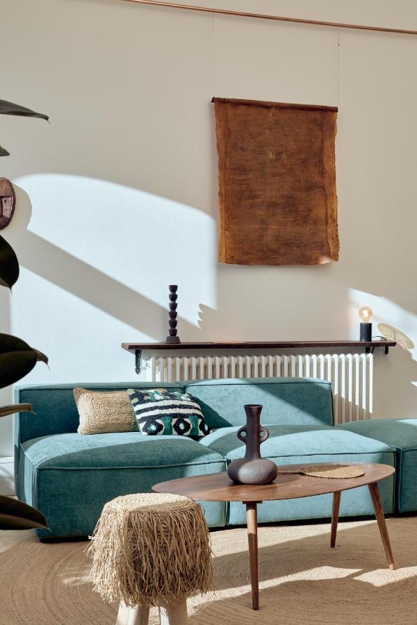 Sapo - Two Bedroom In The Heart Of Barcelona