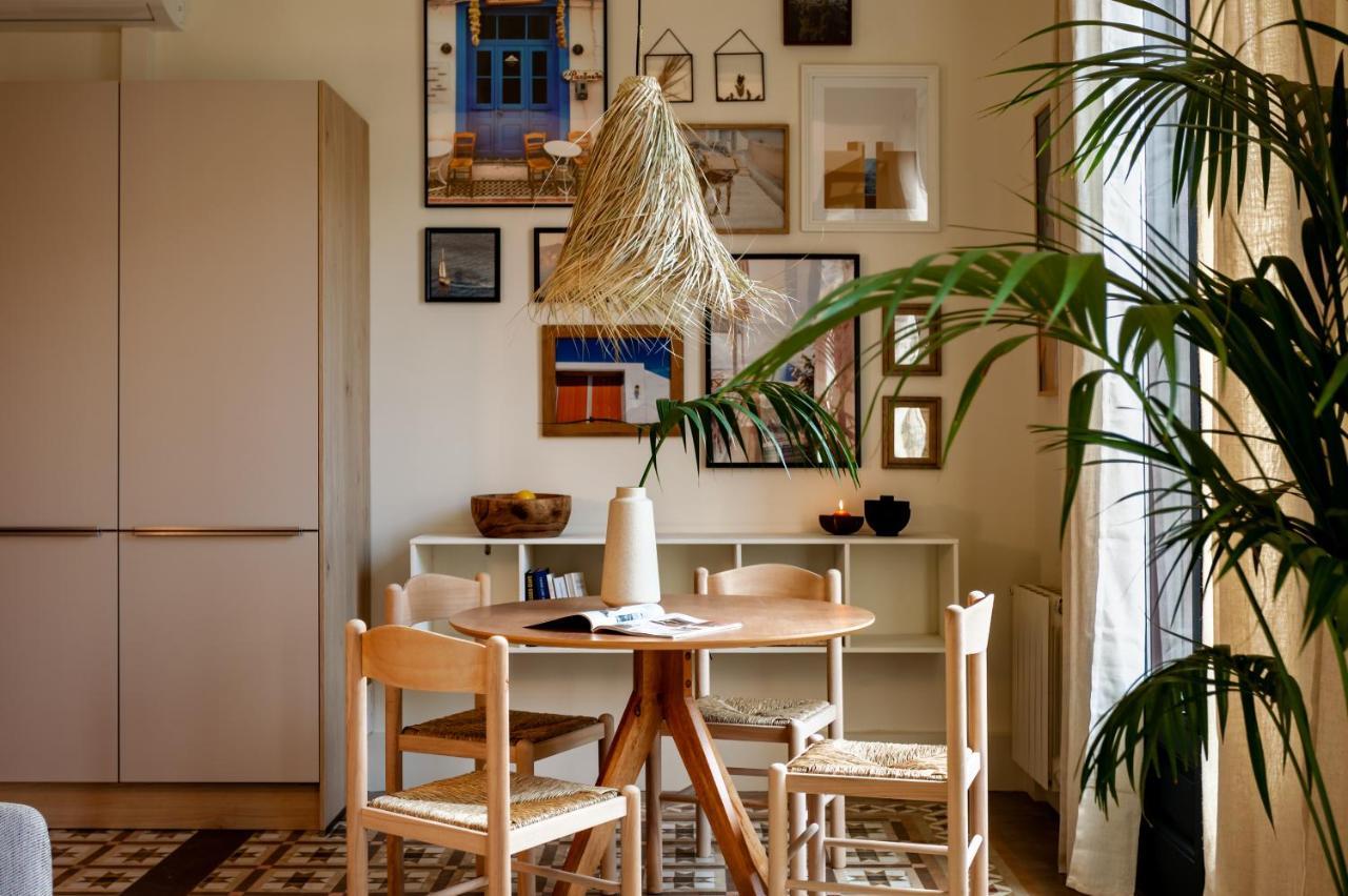 Milos - Two Bedroom In Mallorca St Barcelona