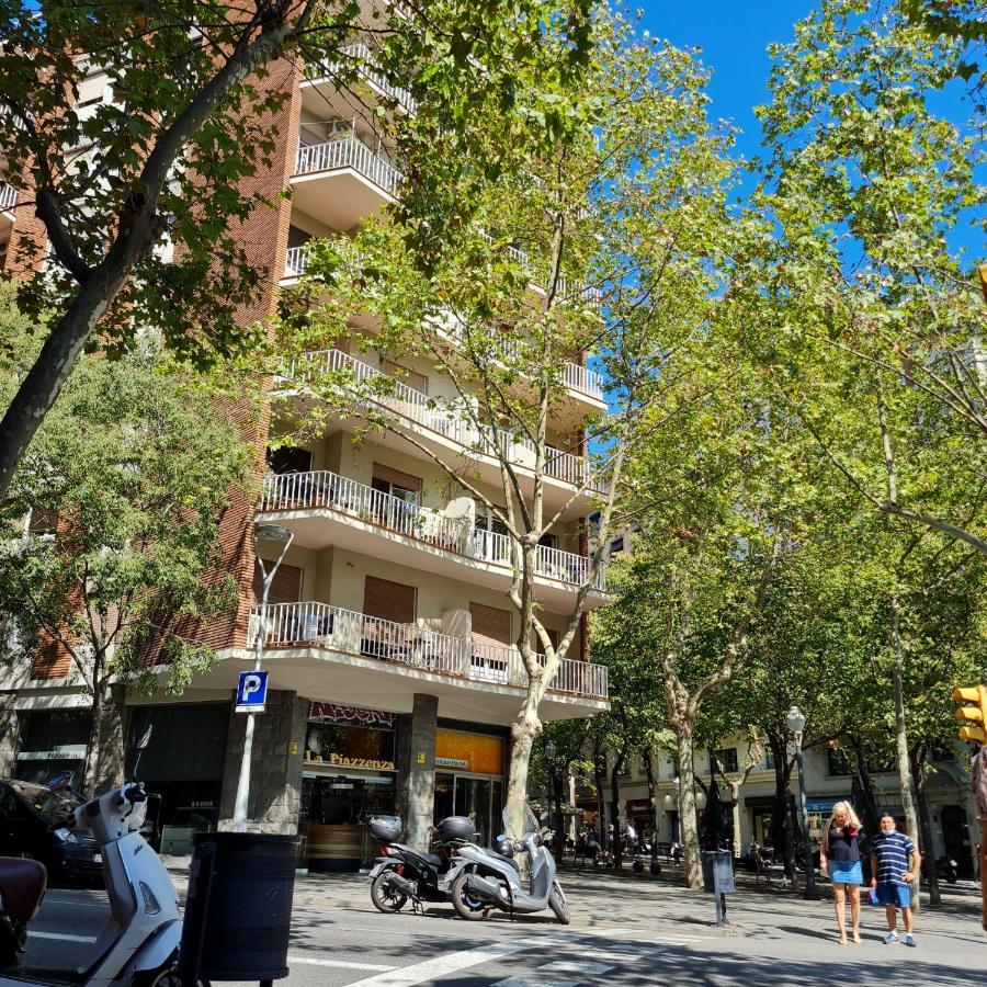 G74 Avenida Gaudi 4 Bedrooms With Balcony- Sagrada Familia Apartamento *