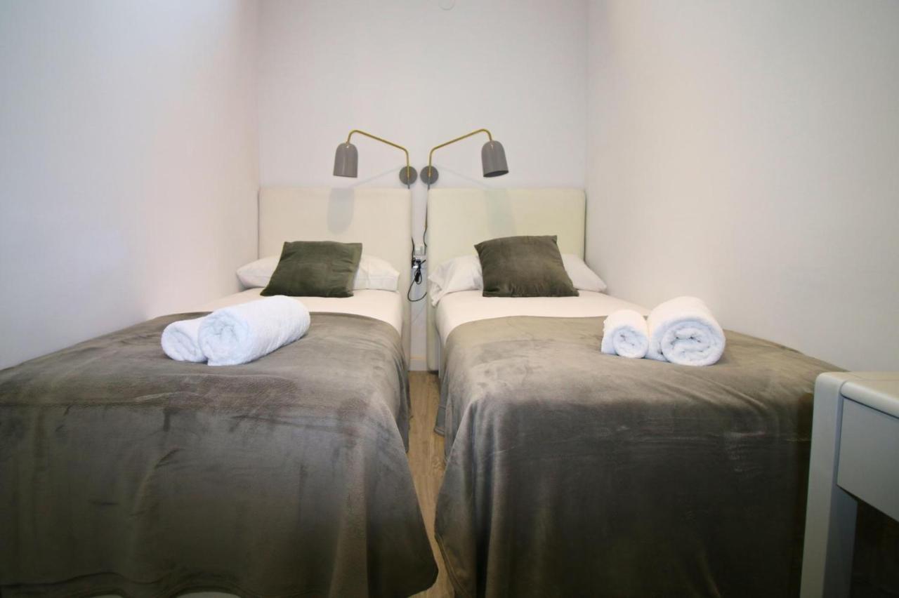 Luxurius For 4 People With Jacuzzi *