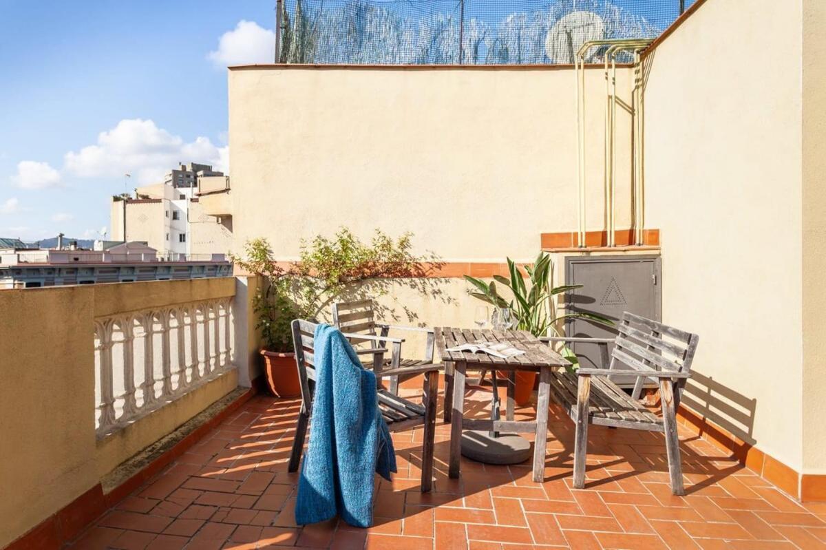 Breathtaking Penthouse In Eixample Apartment Barcelona