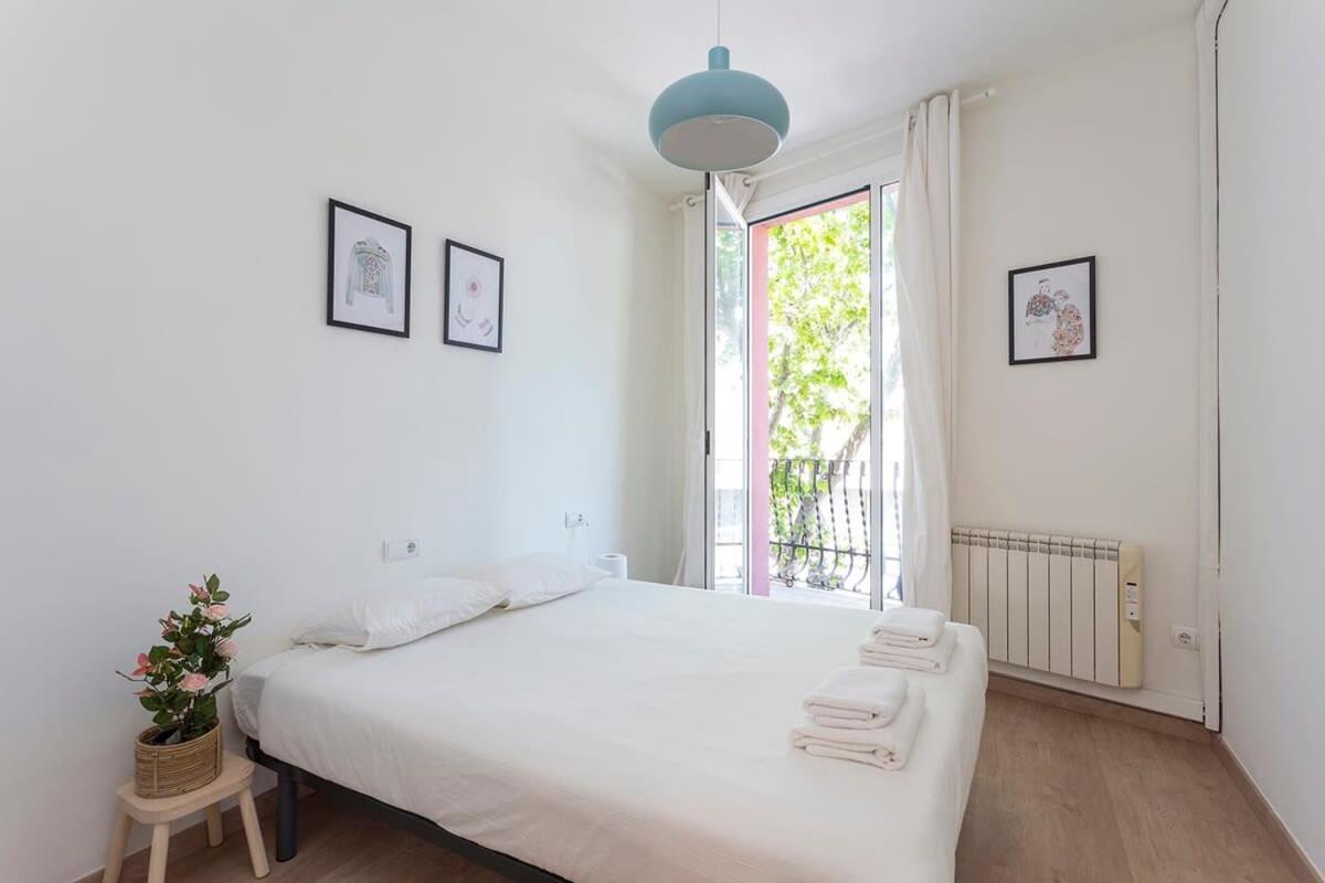 Apartment Poblenou Only For Families 3bd Next To The Beach! *