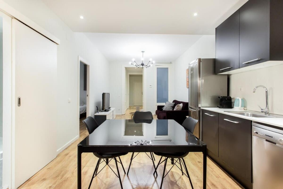 Apartment Centric 3bedroom In Ramblas 2 1b Barcelona