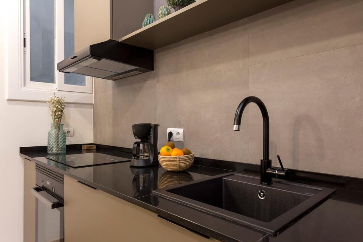 Poblenou Only For Families 3bd Next To The Beach! Apartment *