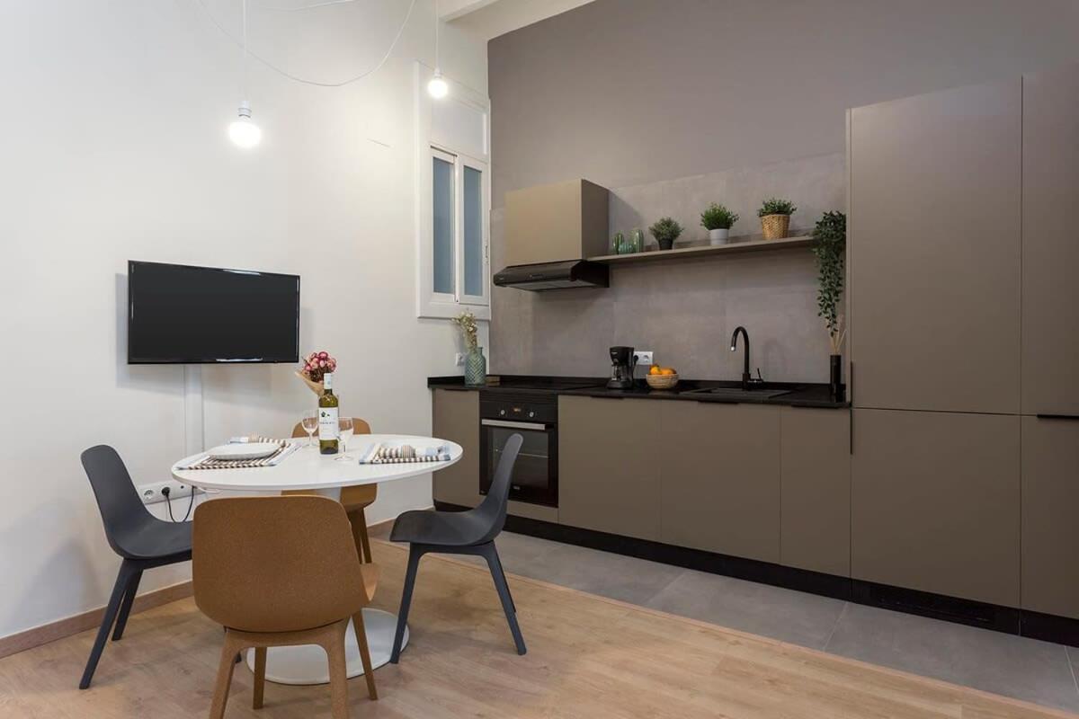Apartment Poblenou Only For Families 3bd Next To The Beach! Barcelona