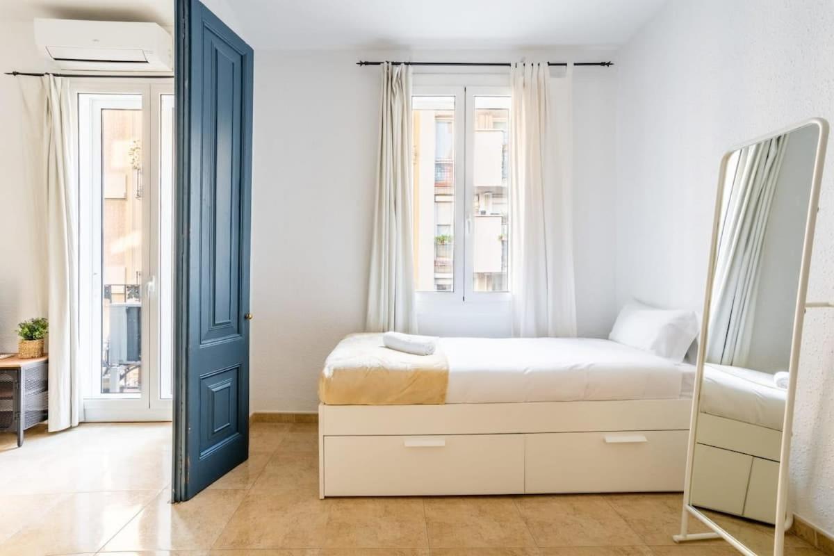 Private Terrace Attico 3bd In Gran De Gracia * Barcelona