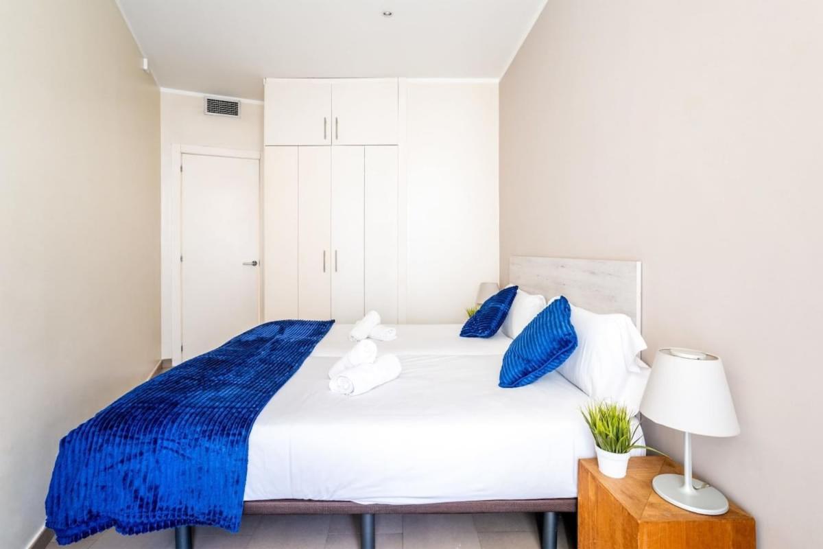 Apartment Eixample Next To Paseo De Gracia Modern 3bd *