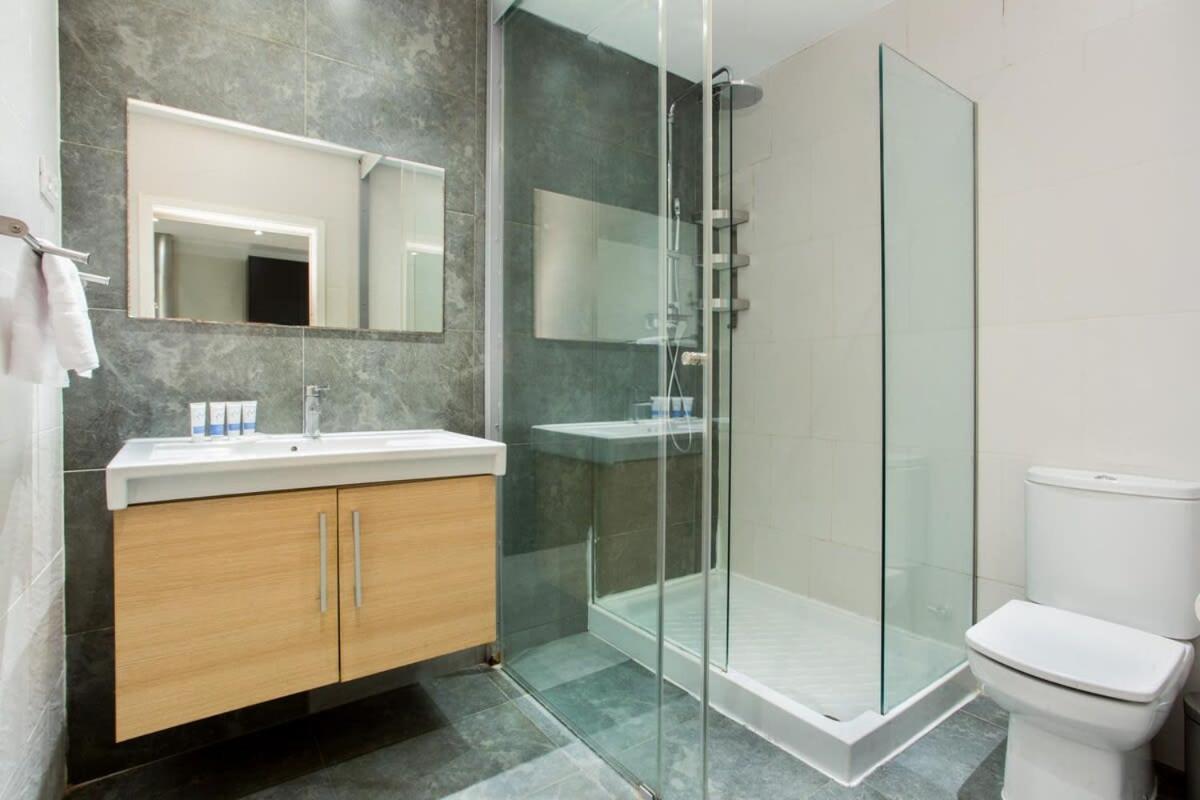 Apartment Centric 3bedroom In Ramblas 2 1b *