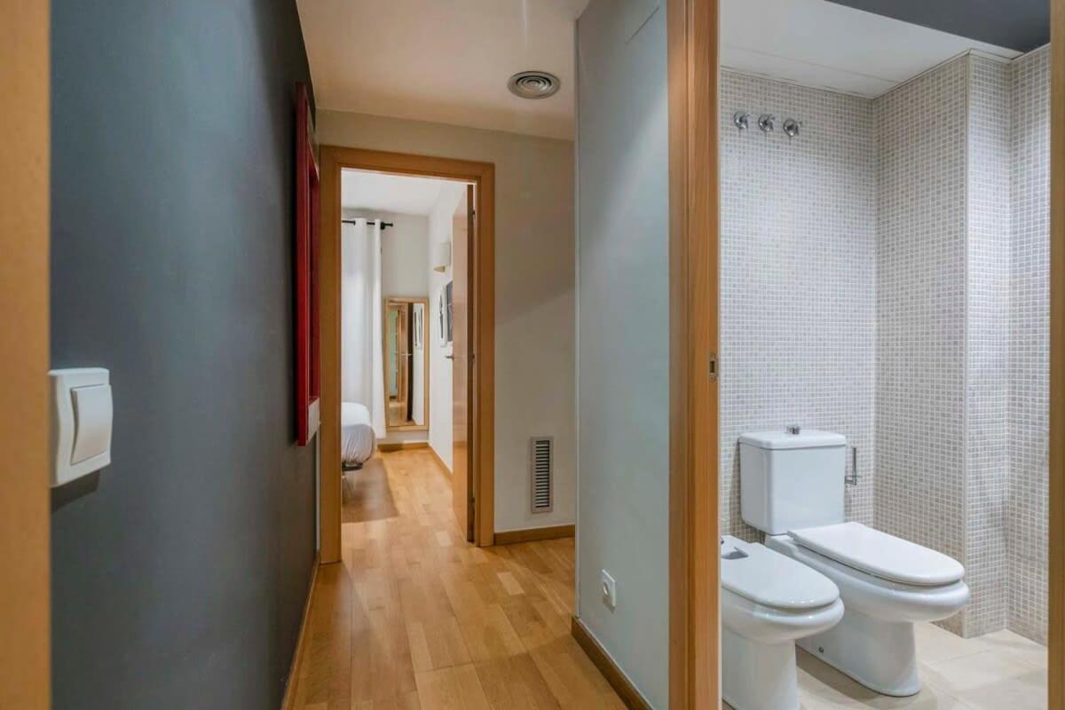 Apartment Modern&bright In Eixample 1-2