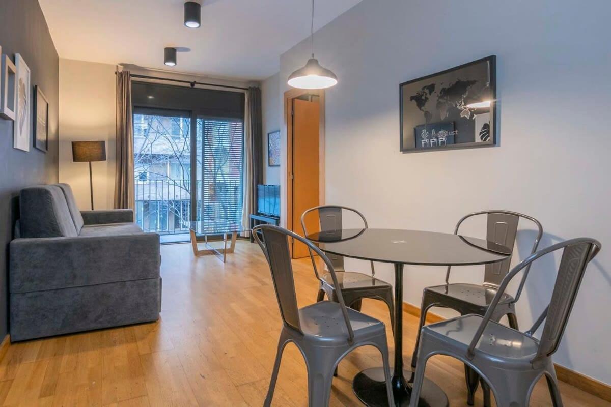 Apartment Modern And Bright In Eixample 1-3 *