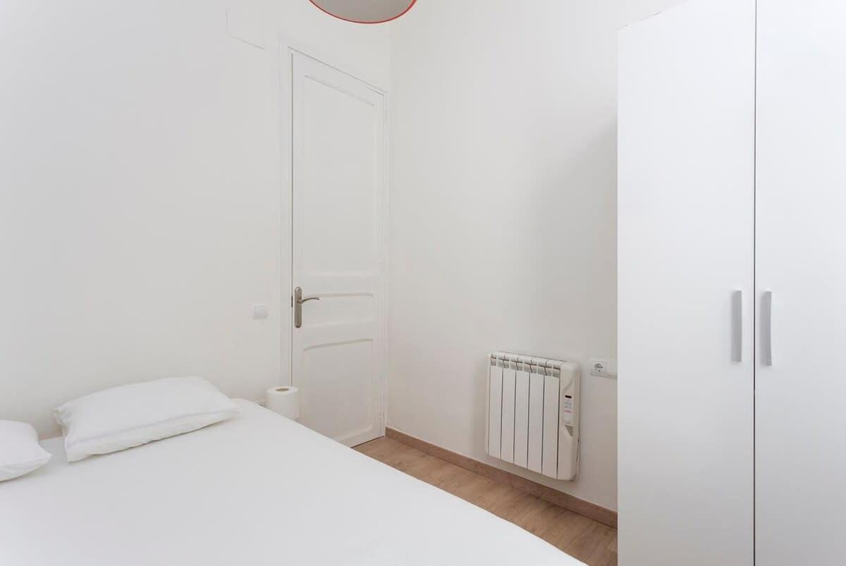 Apartment Poblenou Only For Families 3bd Next To The Beach!