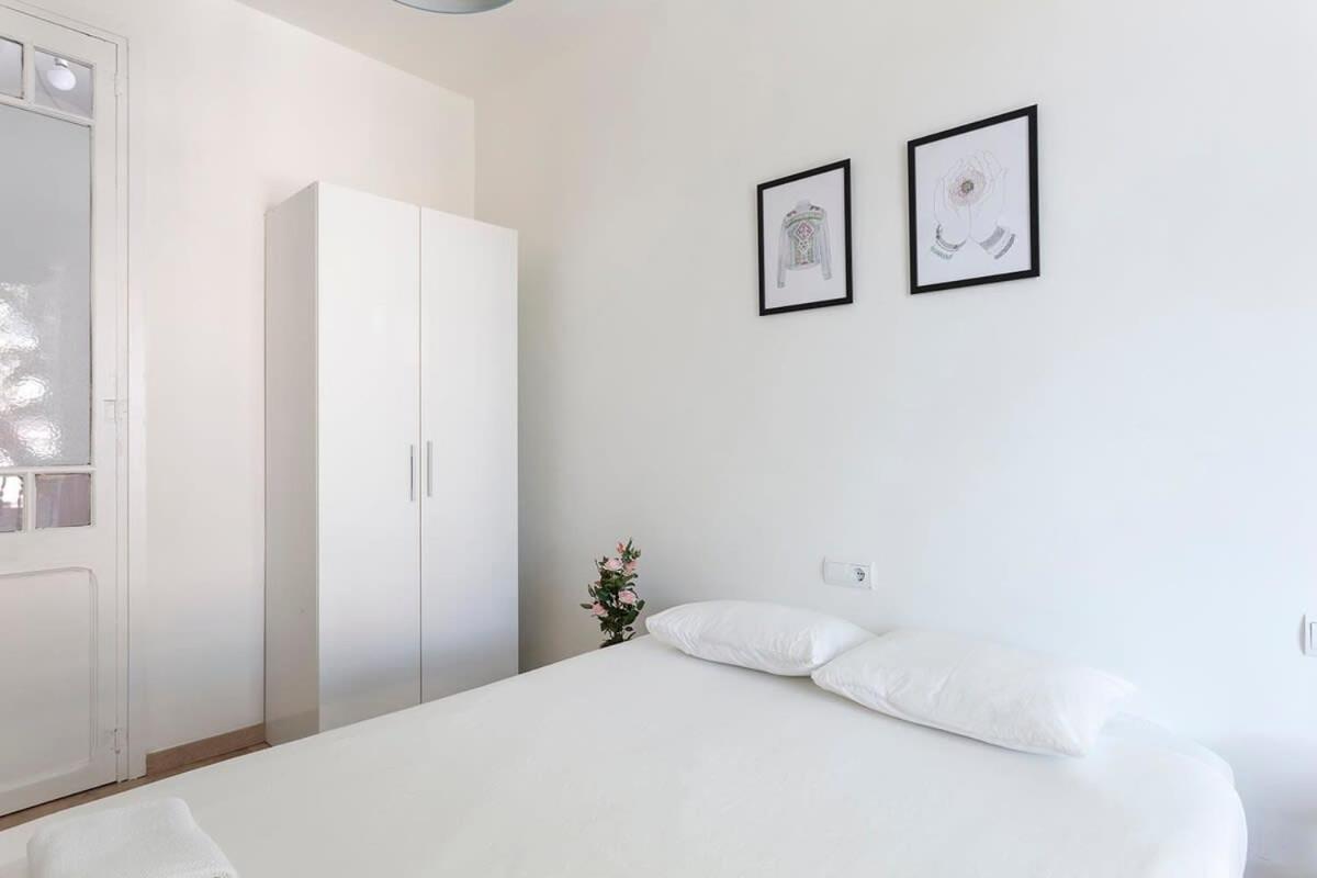 Apartment Poblenou Only For Families 3bd Next To The Beach!