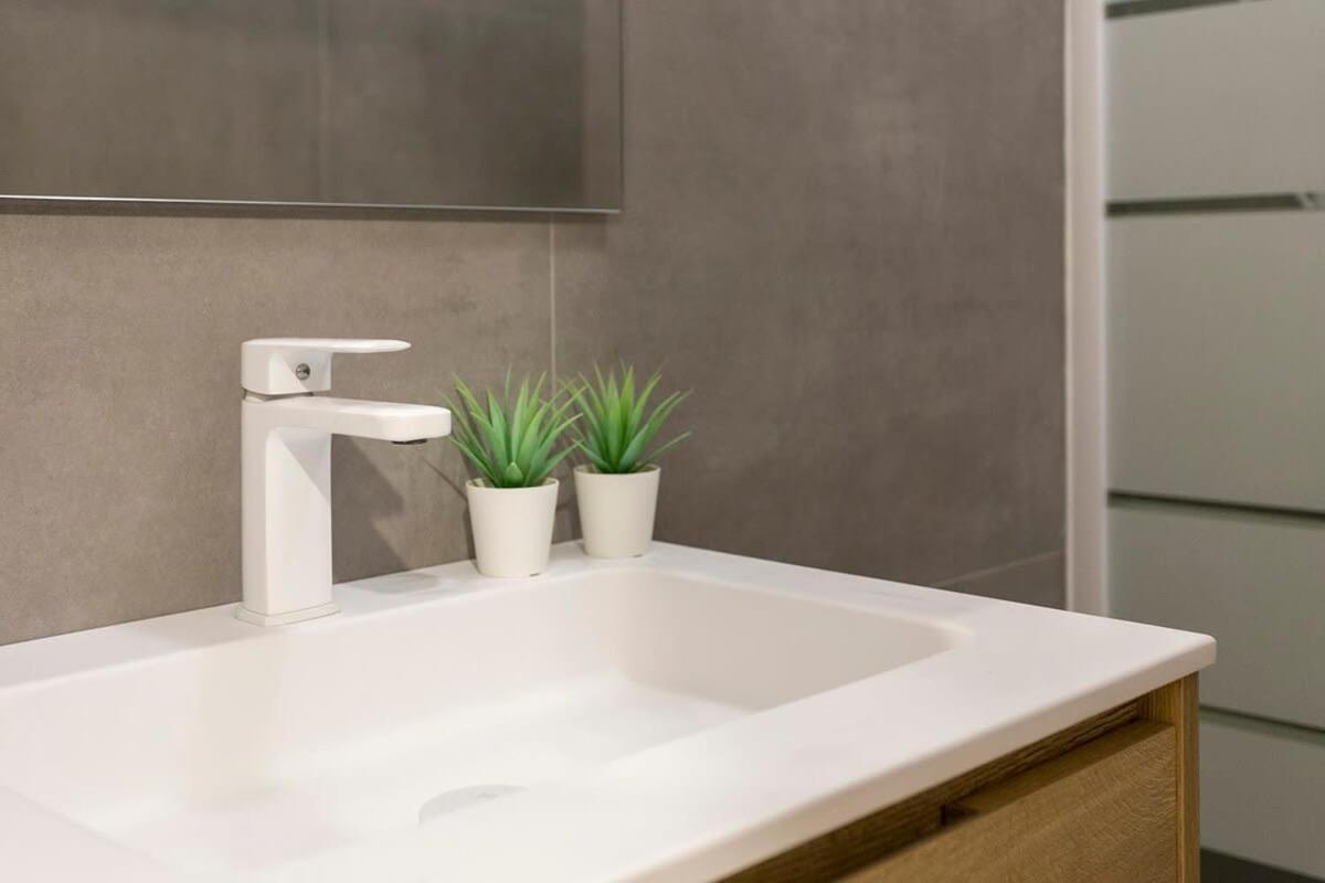 Poblenou Only For Families 3bd Next To The Beach! Apartment Barcelona