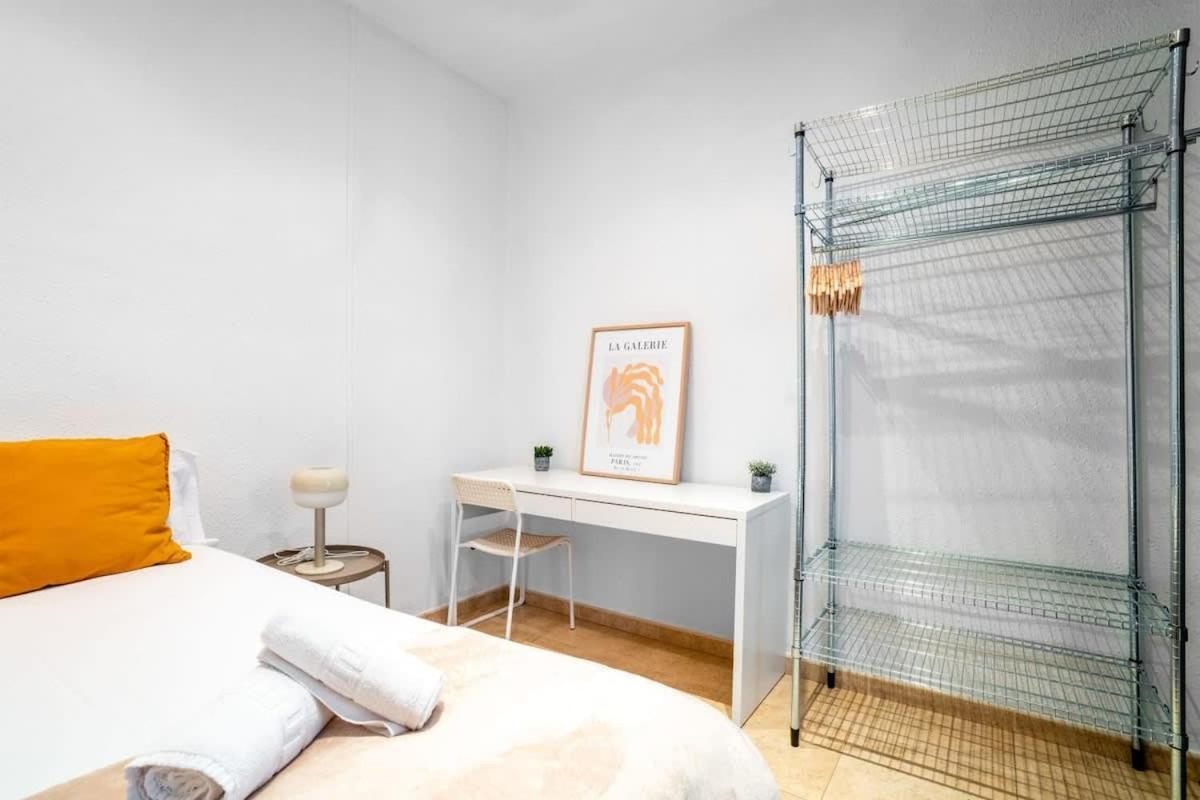 Apartment Private Terrace Attico 3bd In Gran De Gracia Barcelona