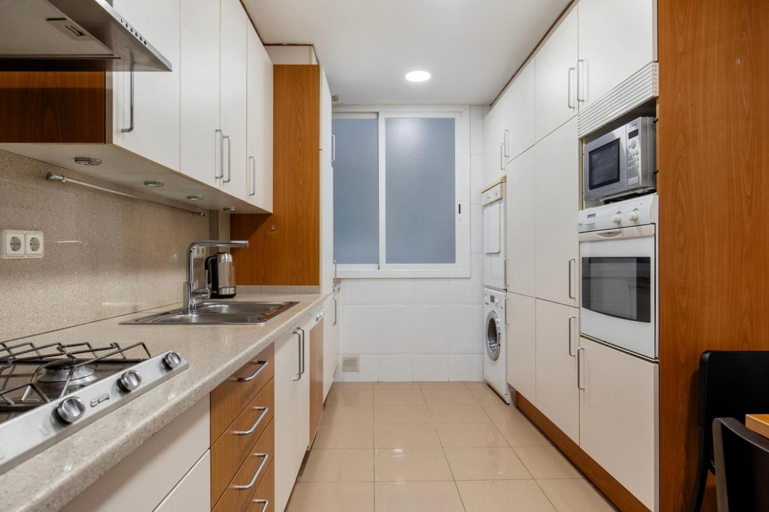 Blueground Galvany Balcony Furnished Bcn-127 Apartment