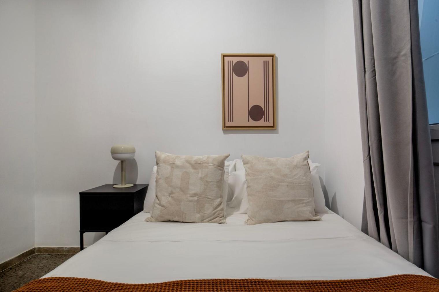 Blueground Galvany Balcony Furnished Bcn-127 *