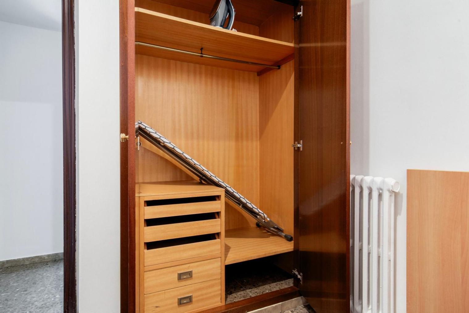 Blueground Galvany Balcony Furnished Bcn-127