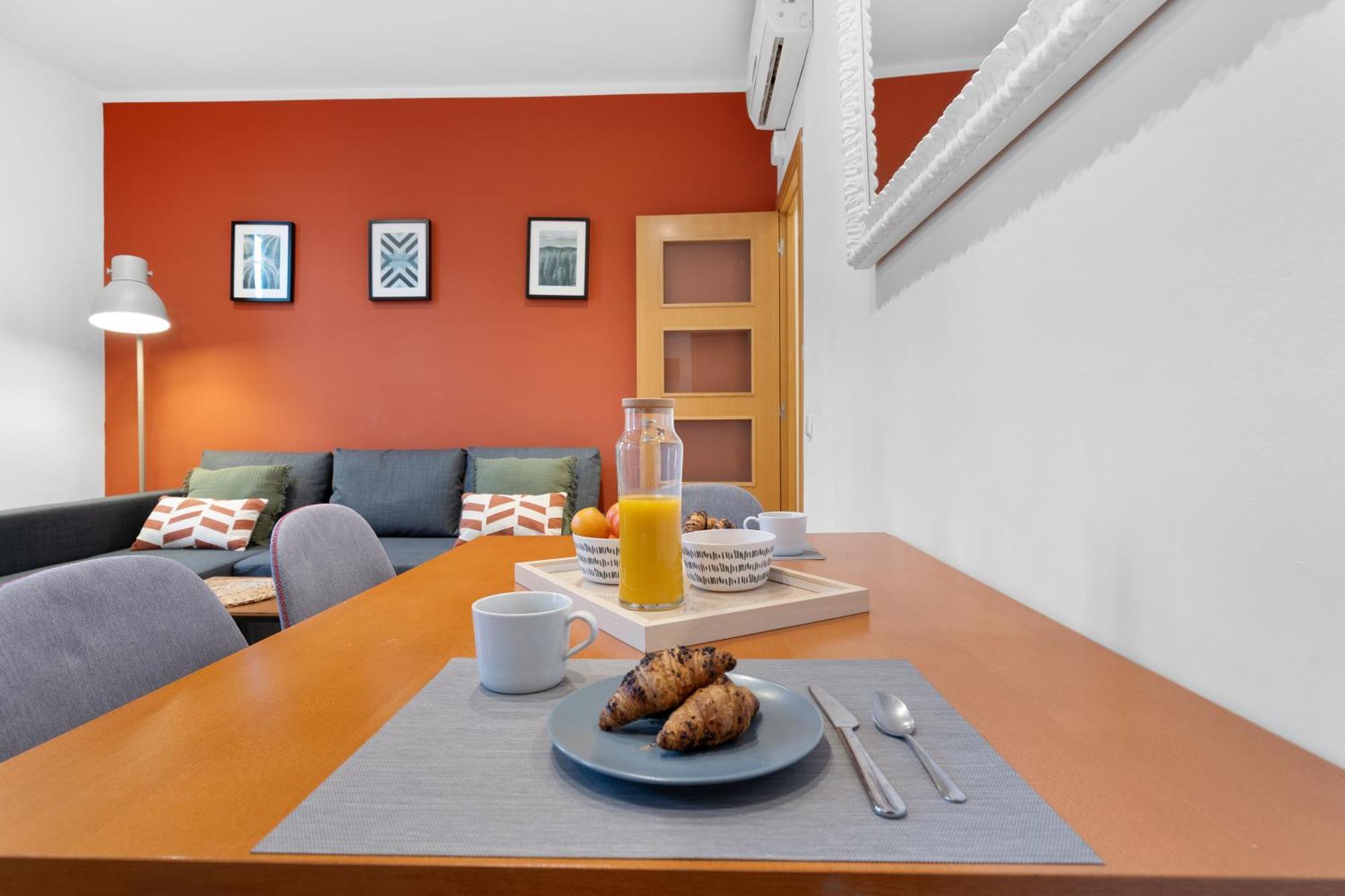 Recently Renovated 2 Bedroom In Eixample * Barcelone