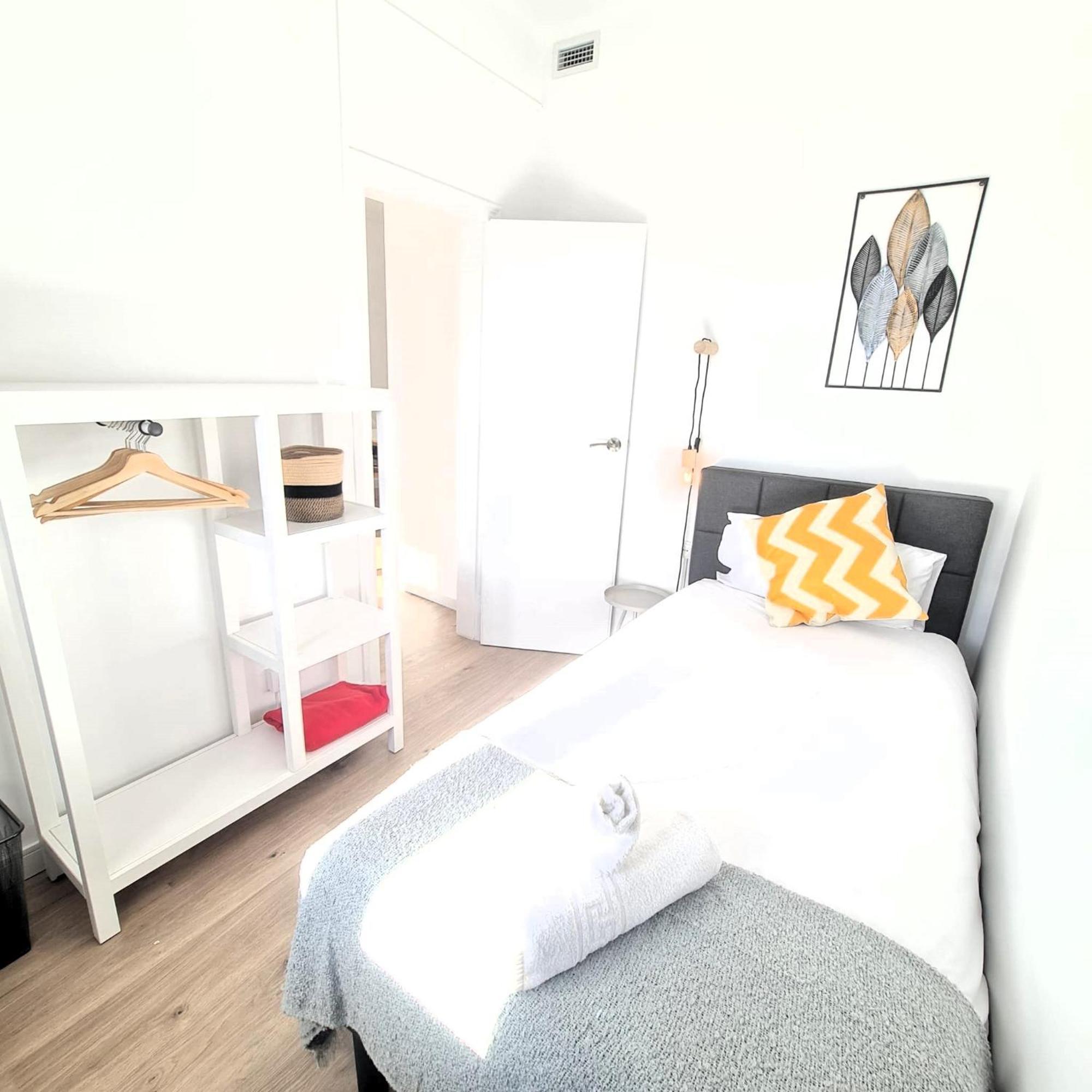 G74 Avenida Gaudi 4 Bedrooms With Balcony- Sagrada Familia Apartamento *