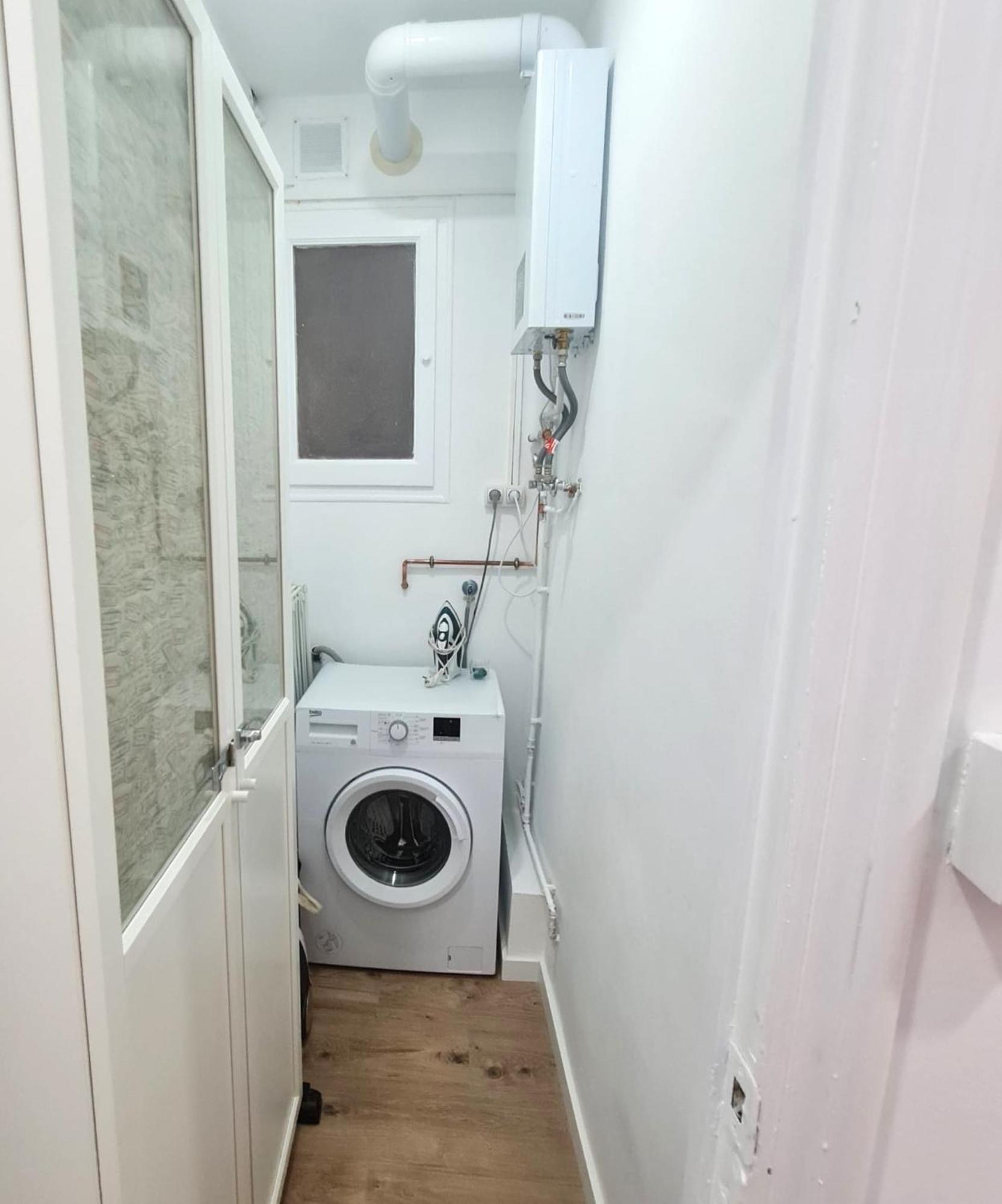 G74 Avenida Gaudi 4 Bedrooms With Balcony- Sagrada Familia Apartamento Barcelona