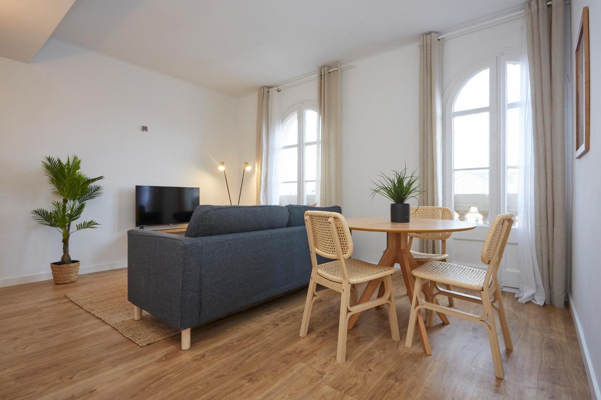 61par1014- Magnifico Recientemente Decorado En Poble Sec Apartment Barcelona