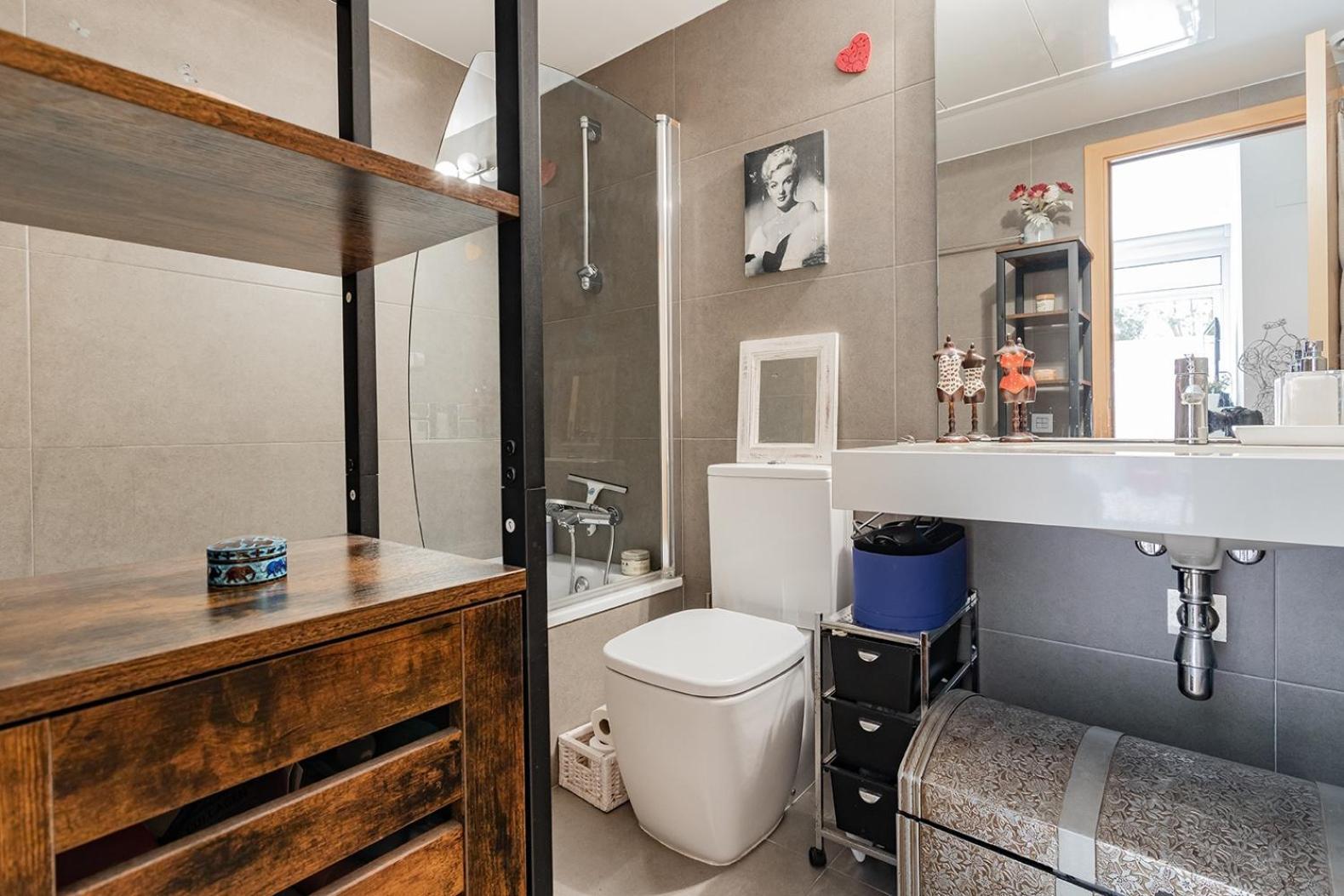 Apartment Pool Luxury 2 Bedrooms - 2 Terraces - Parking - Long Term Barcelona