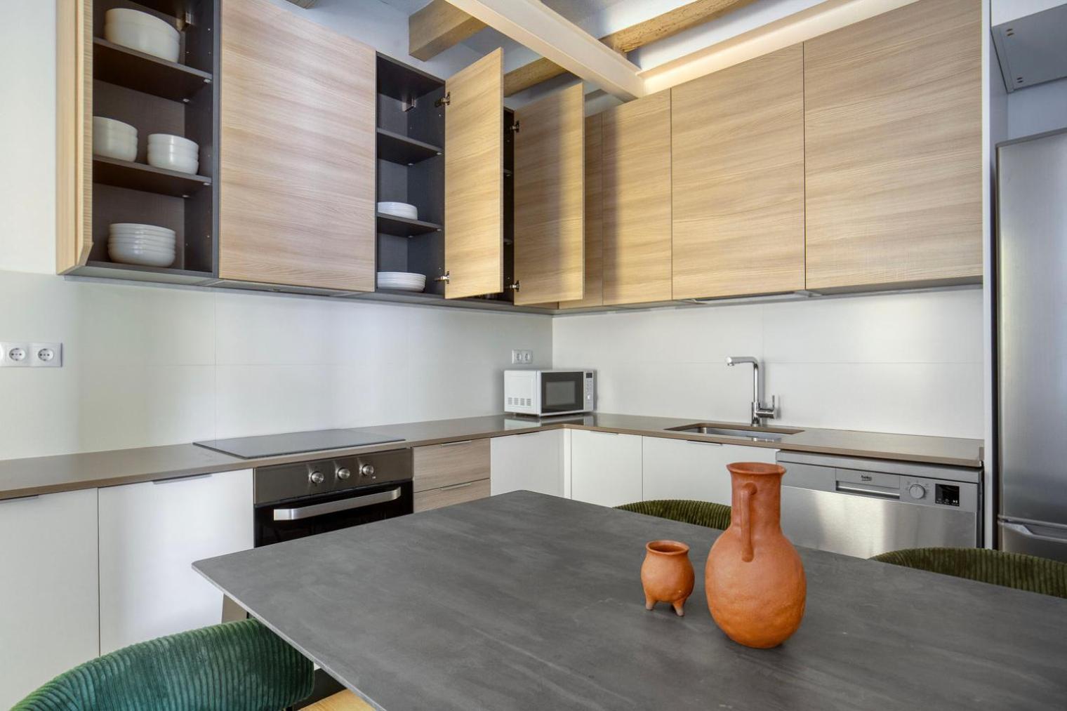 Blueground Sarria Nr Old Town Bcn-103 Apartment Barcelona