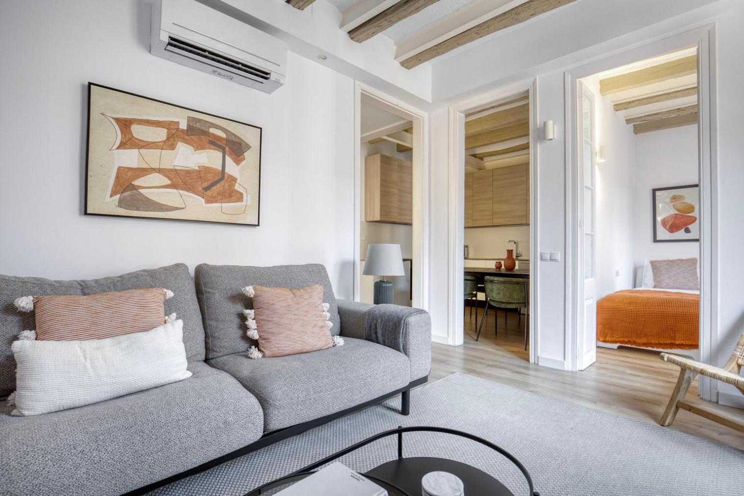 Apartment Blueground Sarria Nr Old Town Bcn-103