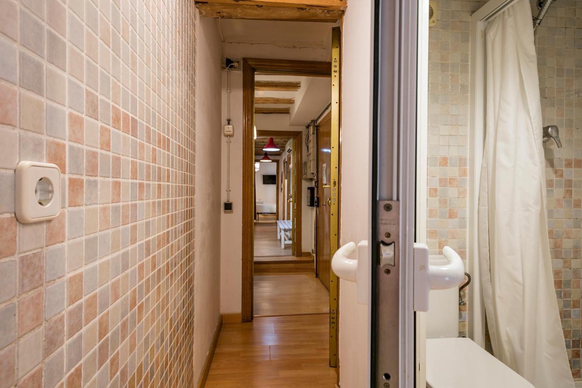 Appartement Encanto En Las Ramblas: Espacio Perfecto Para 9 Barcelona