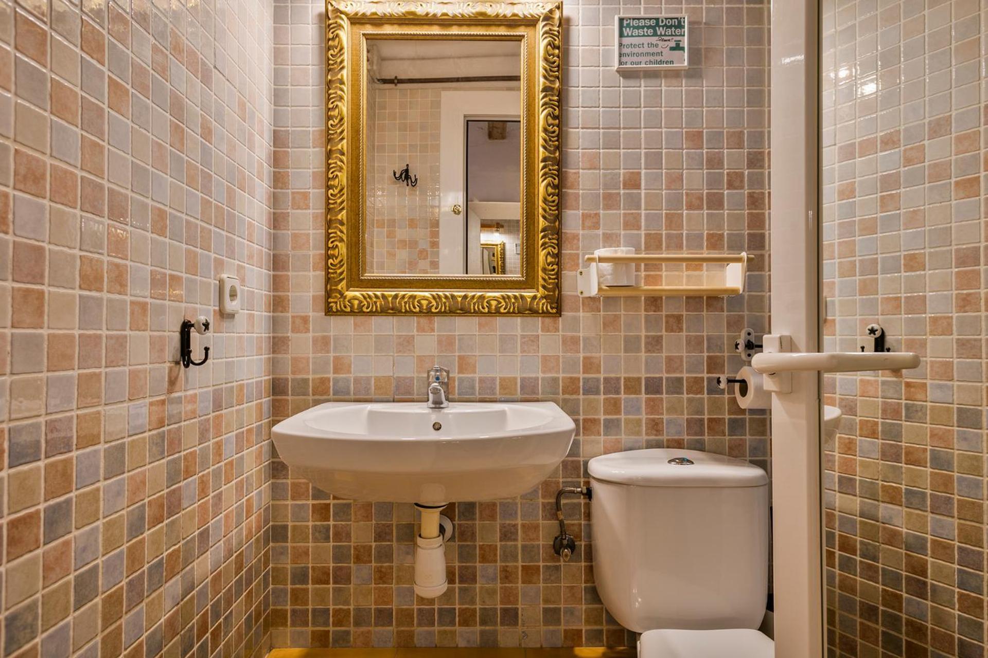 Appartement Encanto En Las Ramblas: Espacio Perfecto Para 9 *