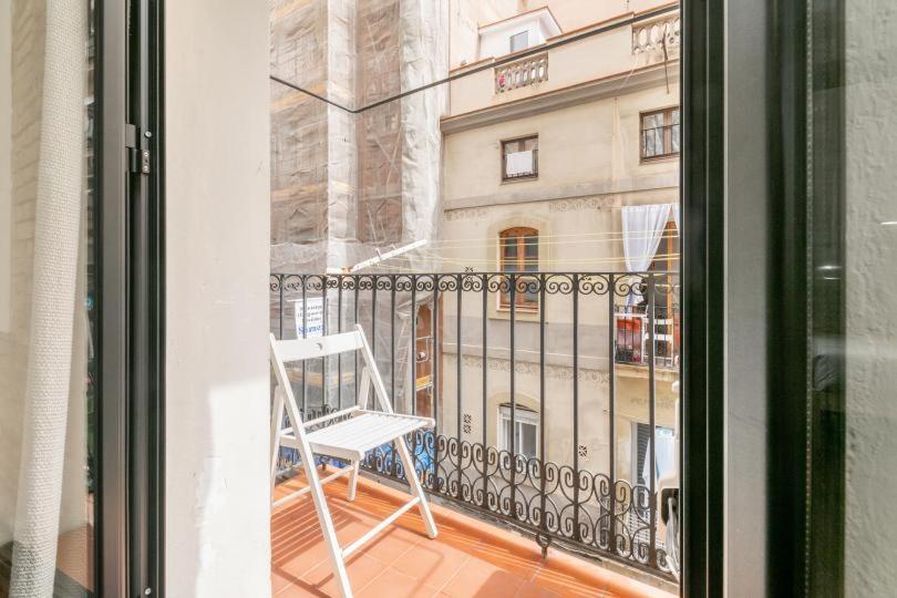Apartment Cozy With Balcony Sqm *