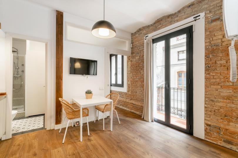 Apartment Cozy With Balcony Sqm *