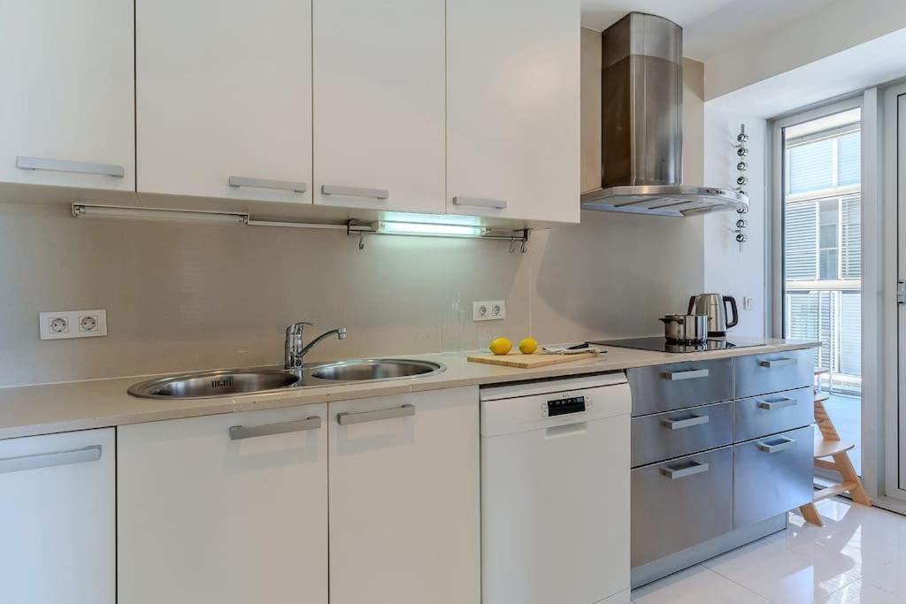Canela Homes Diagonal Mar Apartment Barcelona