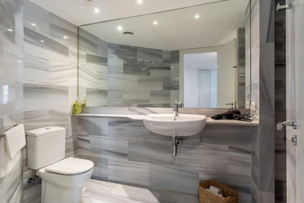 Canela Homes Diagonal Mar Barcelona