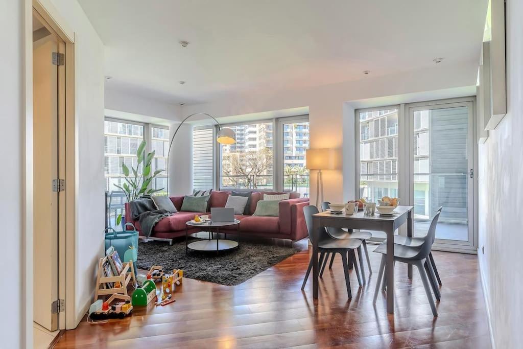 Canela Homes Diagonal Mar