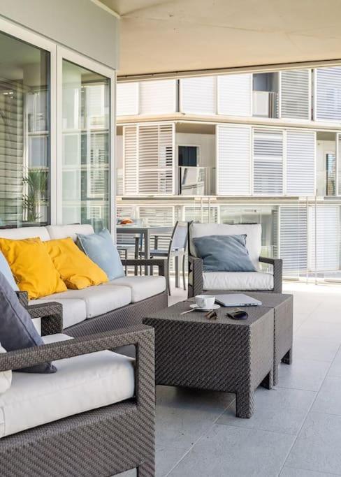 Canela Homes Diagonal Mar Apartment
