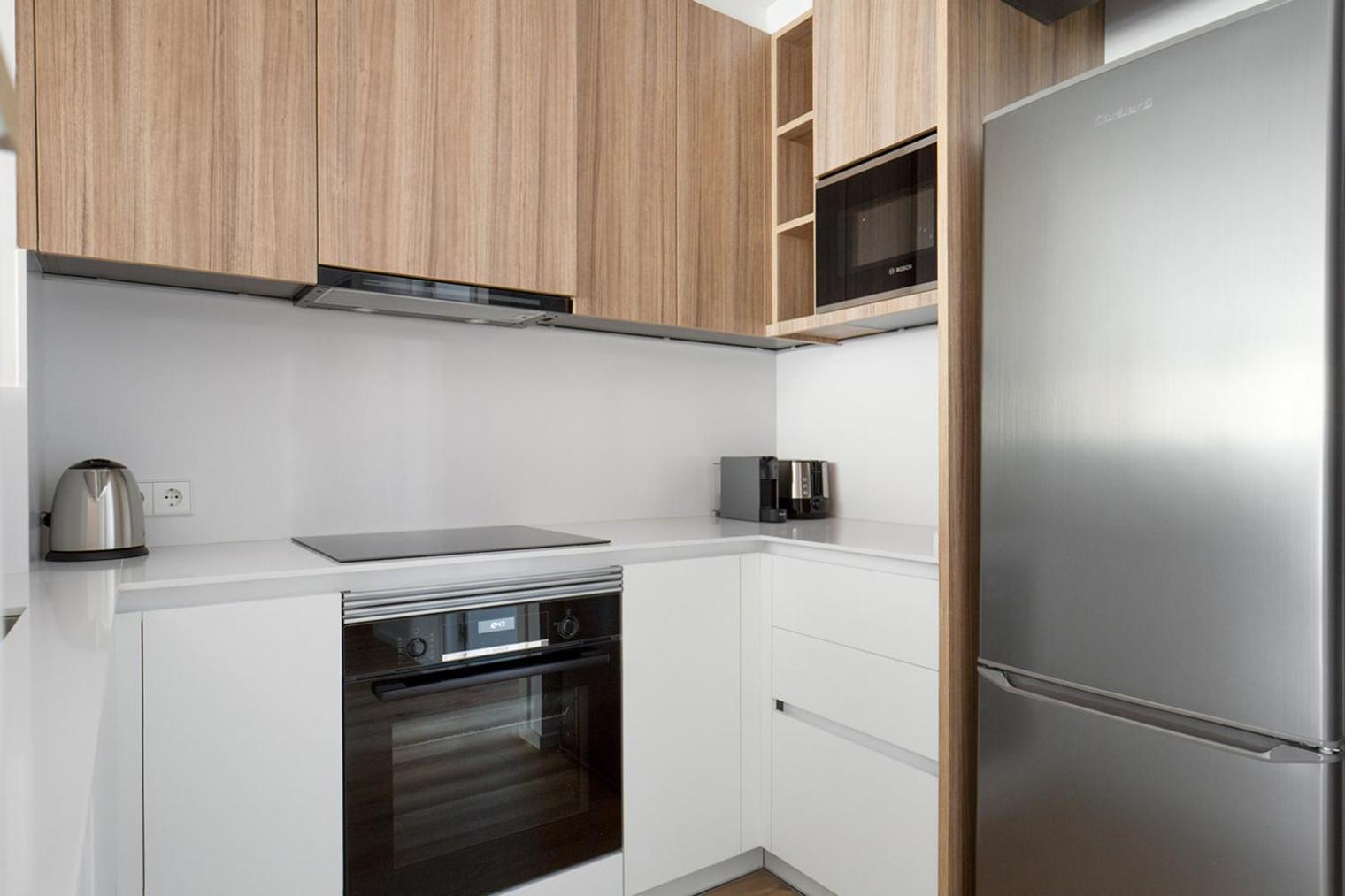 Blueground De Gracia Pool Roof Bcn-56 Apartment *