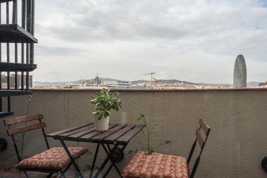 Cozy Penthouse With Private Rooftop Terrace Apartment *
