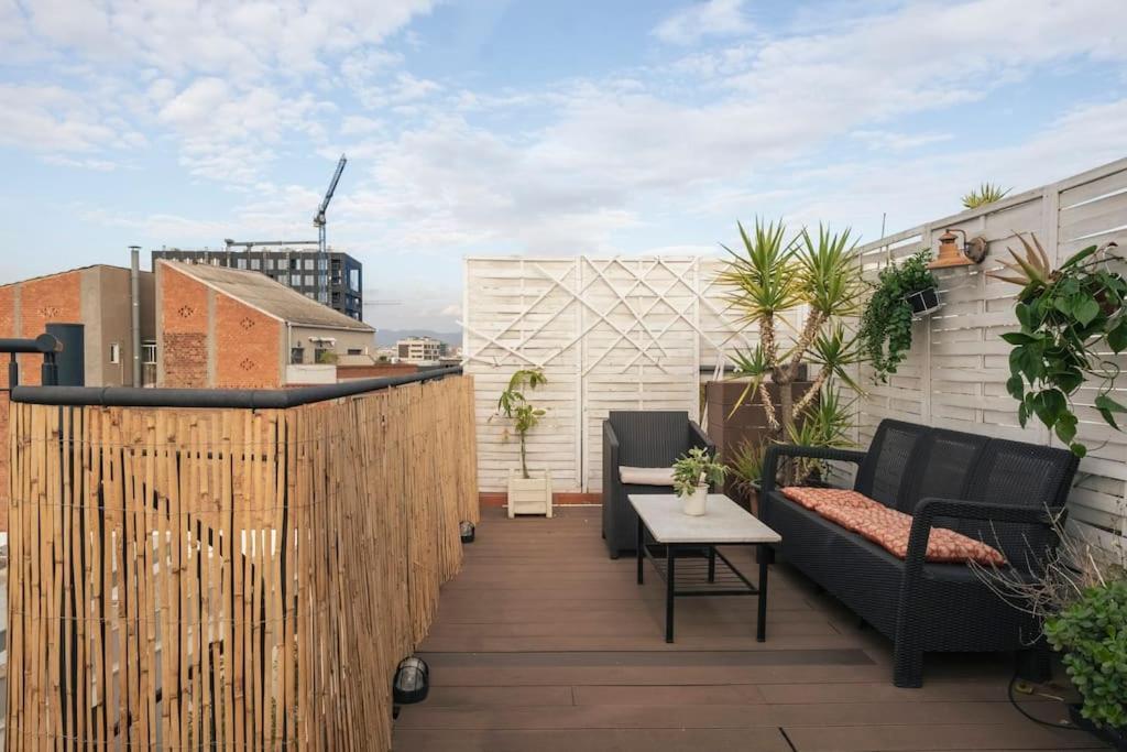 Apartment Cozy Penthouse With Private Rooftop Terrace Barcelona