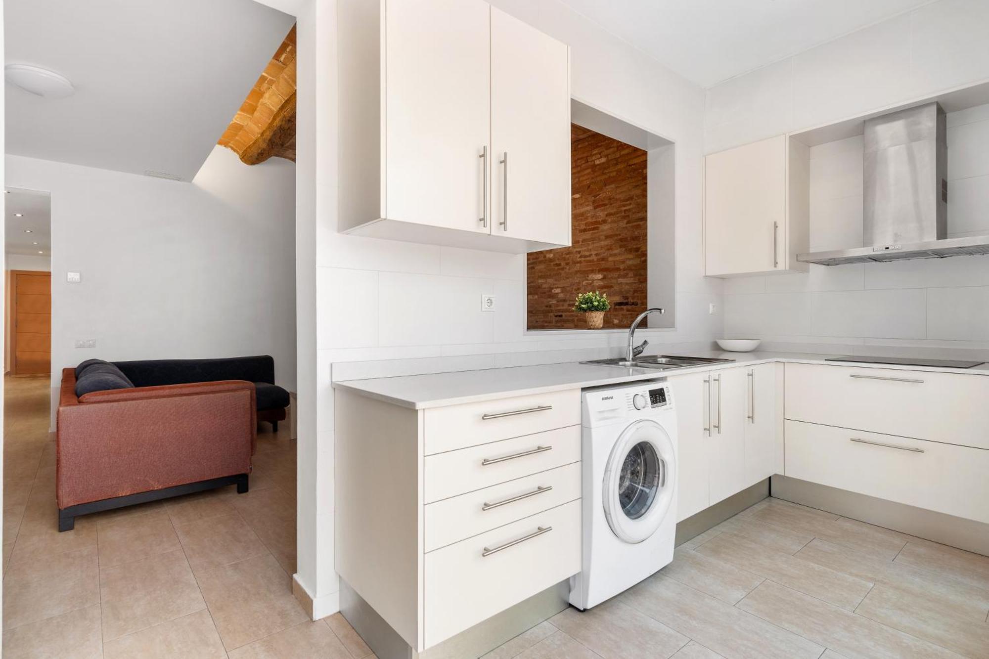 Grcia Charm Sunlit Terrace, Ac & Exposed Brick Apartment *