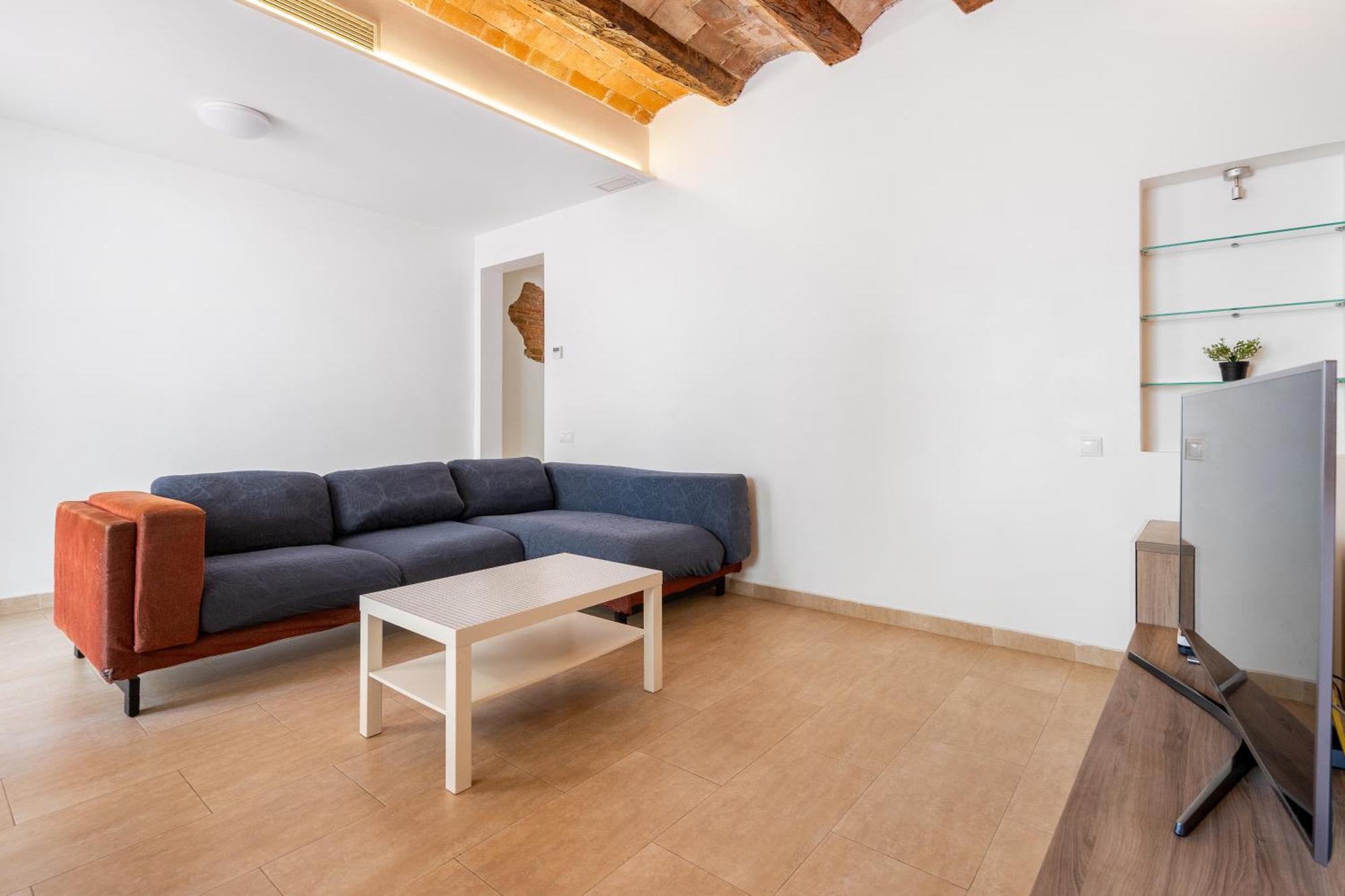 Grcia Charm Sunlit Terrace, Ac & Exposed Brick Apartment *