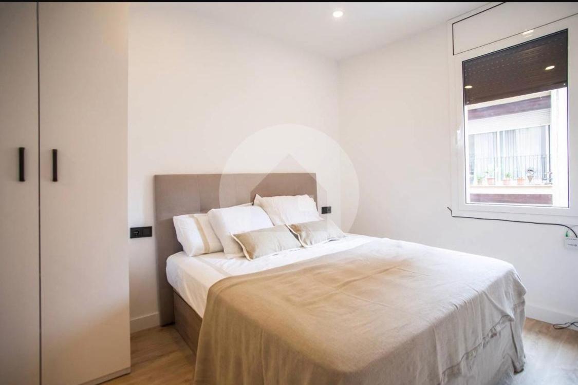 My Space - Light In Sarria Apartment *