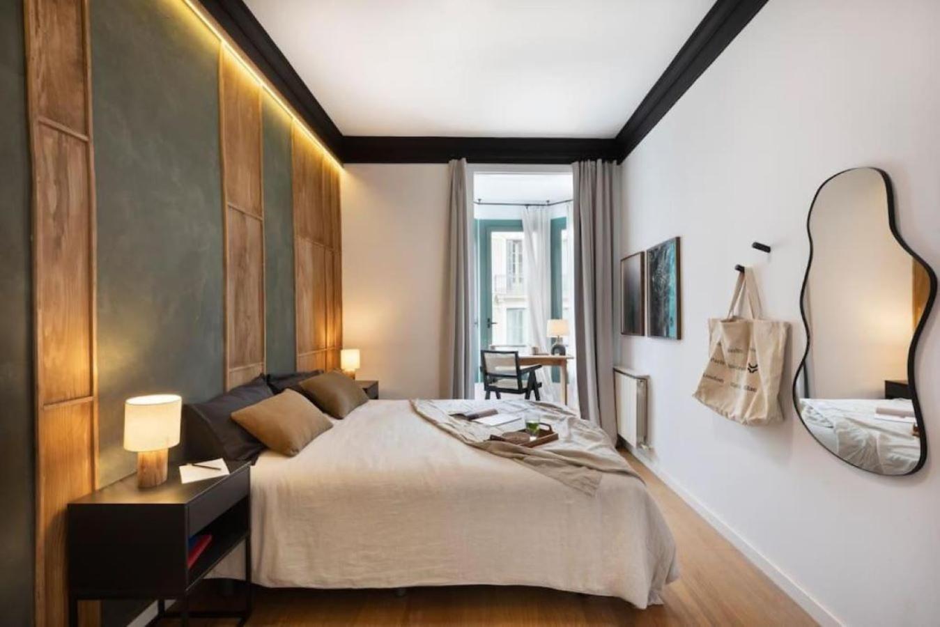 Apartment Bantu - 1 Bedroom And Balcony In Eixample Esquerra Barcelona