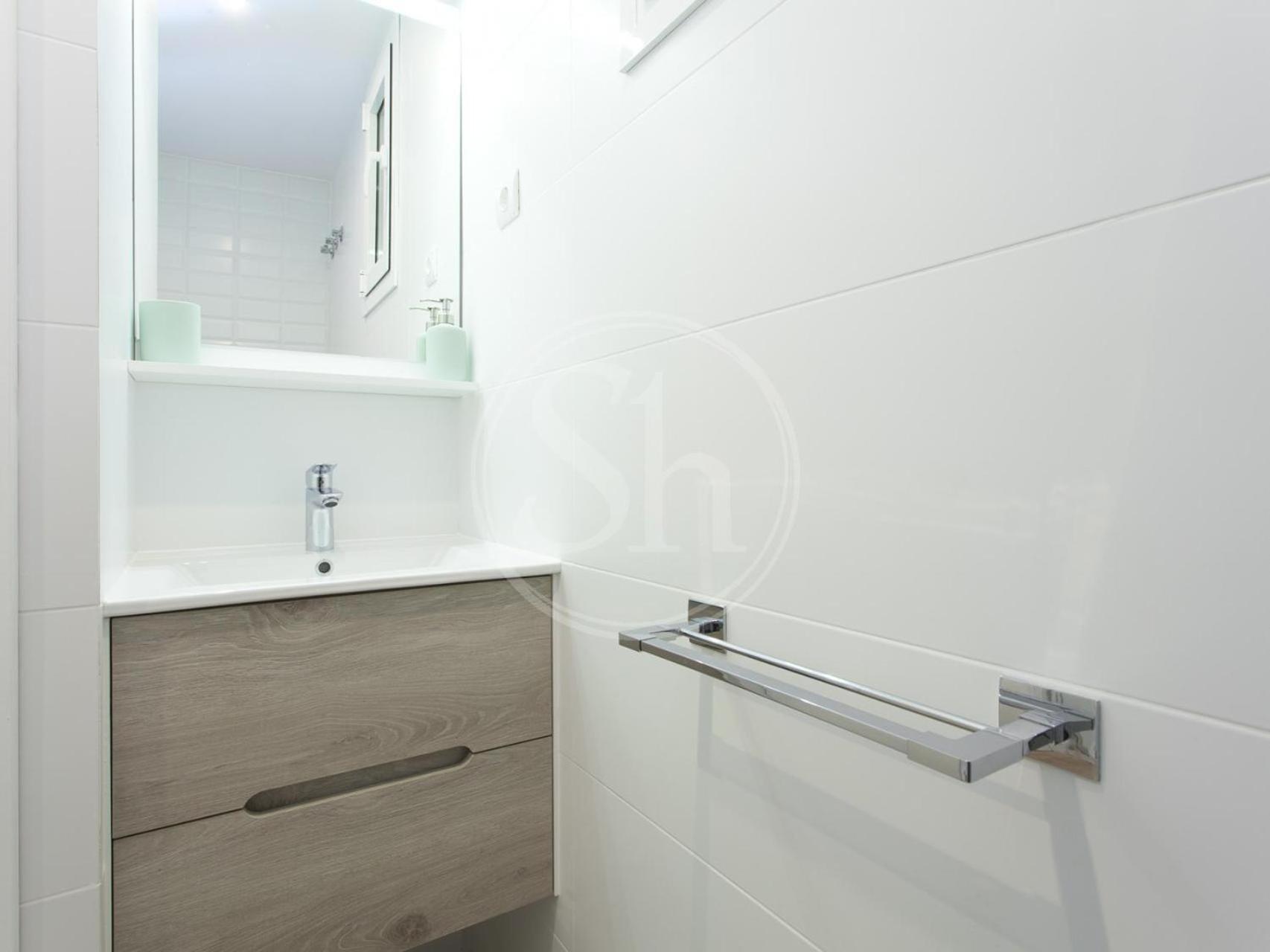Apartment Wonderful For 6 Barcelona