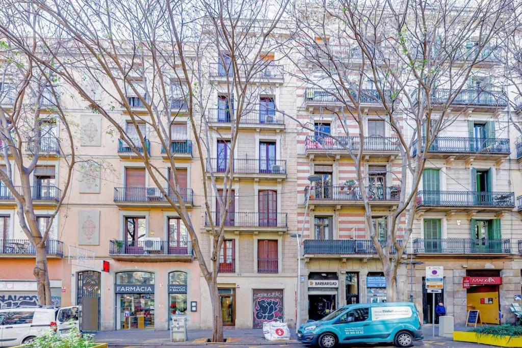 Apartment Alcam Books B *