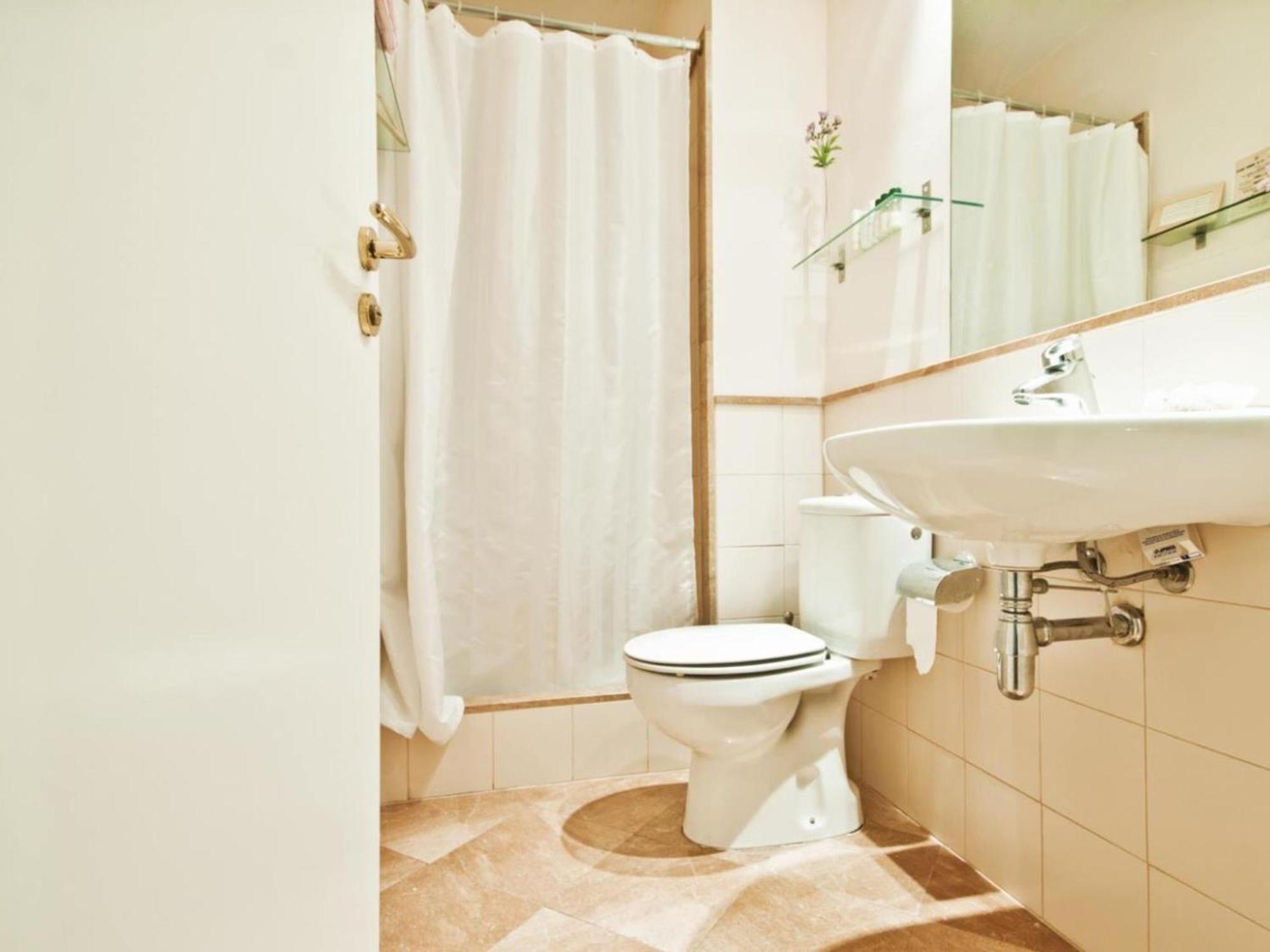 Con 2 Dormitorios, Elegante Y Centrico En Rambla Catalunya - Es-341-2 Apartment
