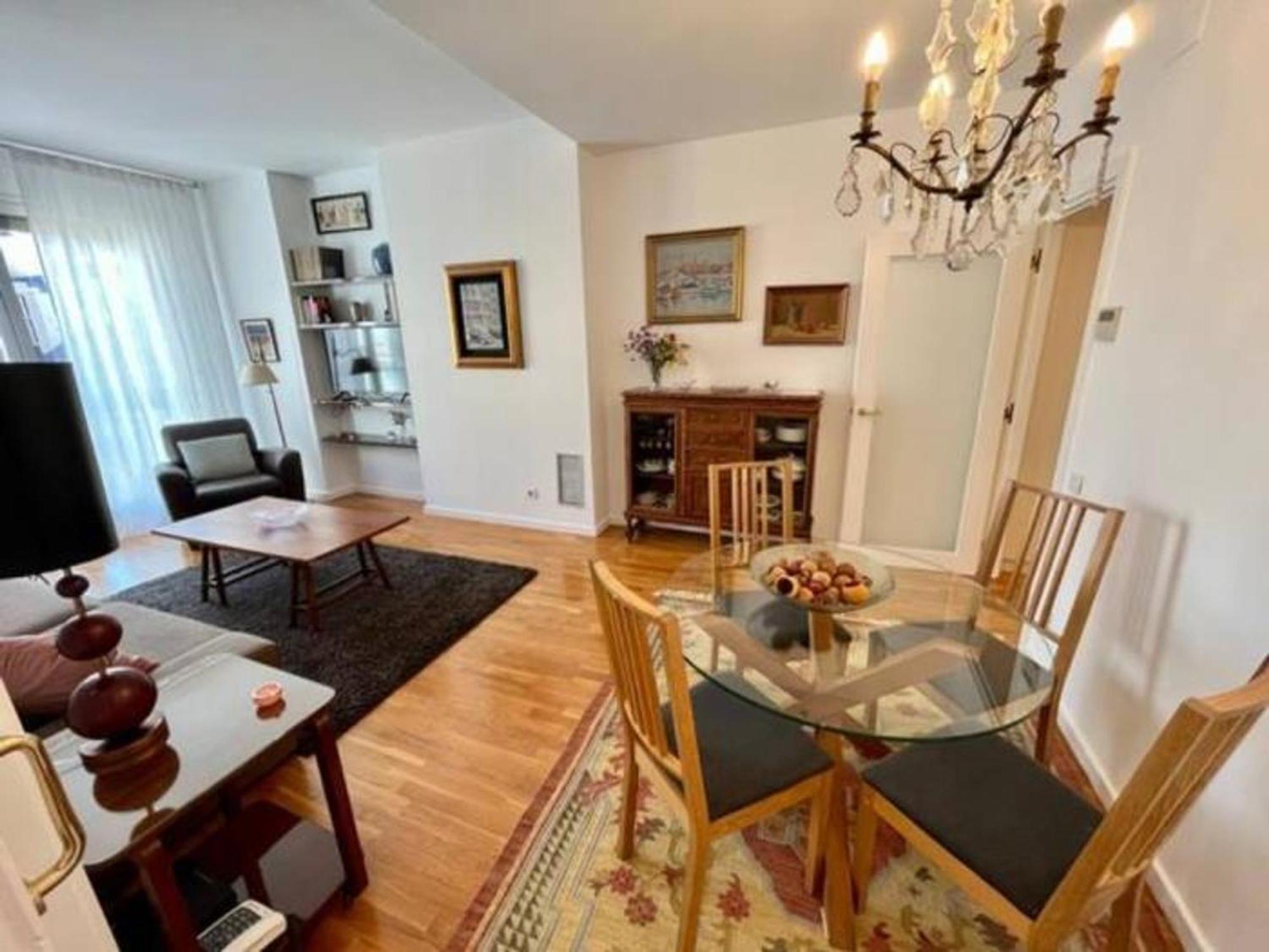Con 2 Dormitorios, Elegante Y Centrico En Rambla Catalunya - Es-341-2 Appartement Barcelona